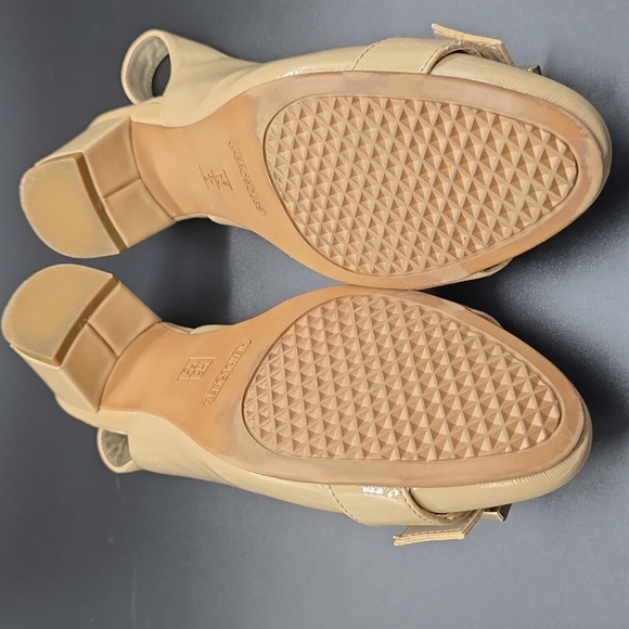 Aerosoles | Womens | Biege | Patent | Slingback | Block  Heel | Size 10M - Picture 6 of 9